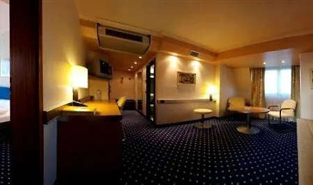 Hotel Lloyed