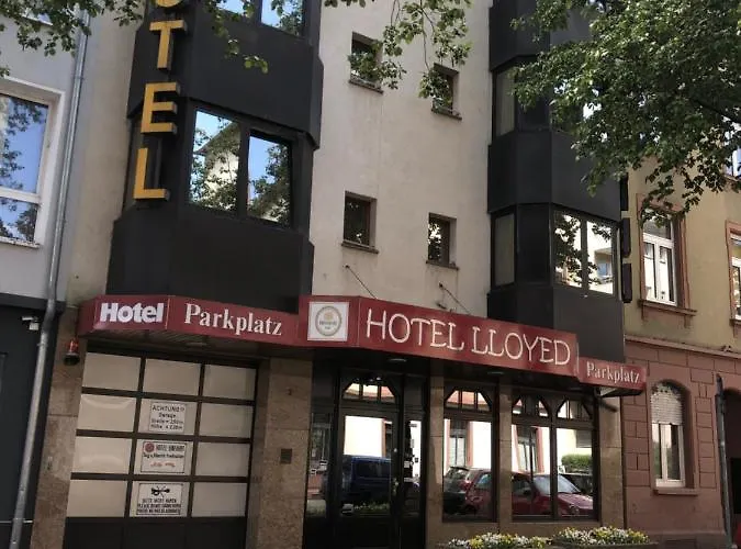 Lloyed Hotel