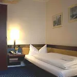 Lloyed Hotel Frankfurt nad Mohanem