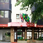 Lloyed Hotel Frankfurt nad Mohanem