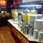Lloyed Hotel 3*